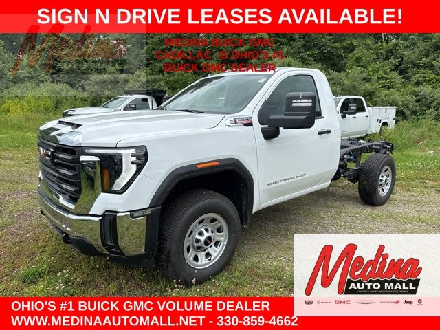 2025 GMC Sierra 3500HD Pro