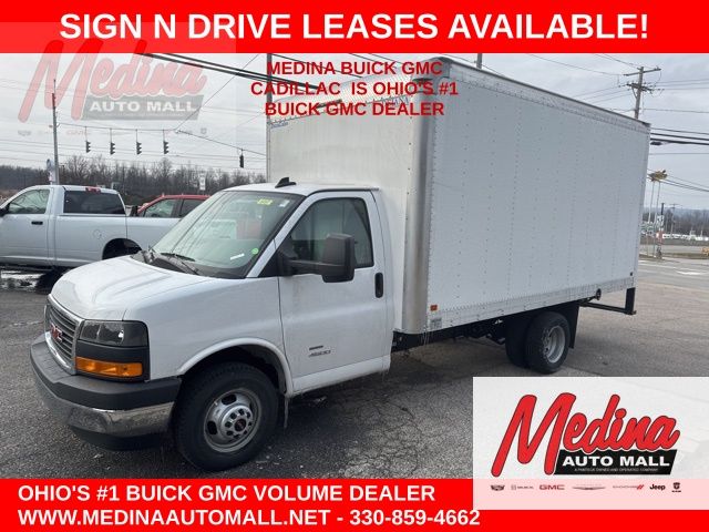 2025 GMC Savana Cutaway 4500 4500 Van