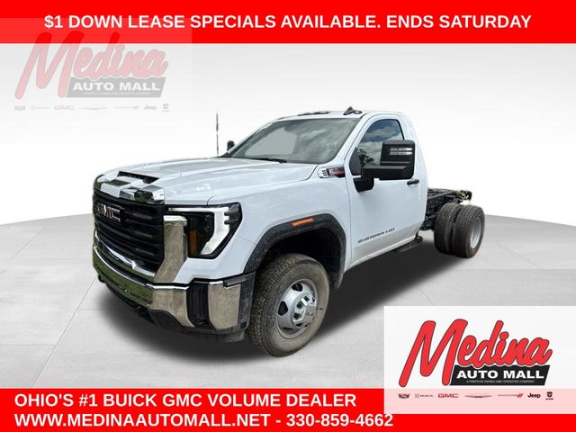 2026 GMC Sierra 3500HD Pro