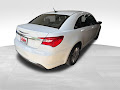 2013 Chrysler 200 LX