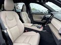 2025 Volvo XC90 B6 Ultra